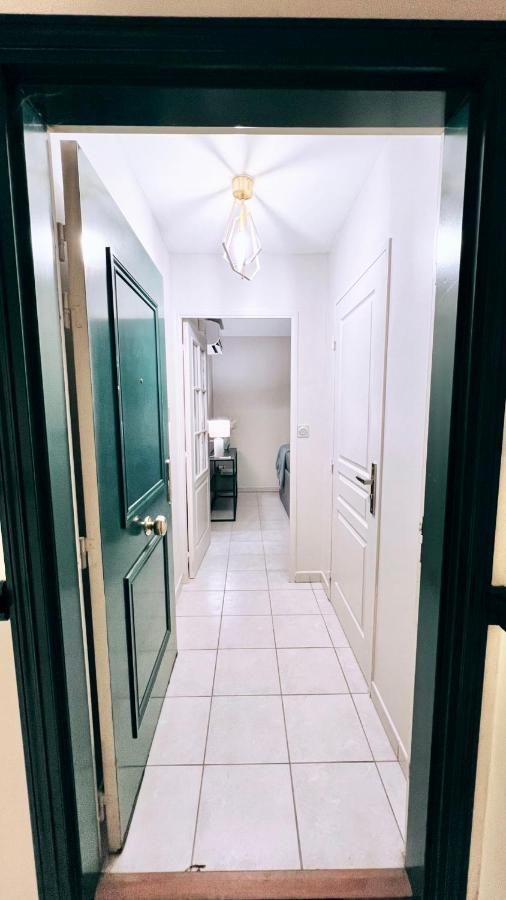 La Bulle De Champagne Apartment Luaran gambar