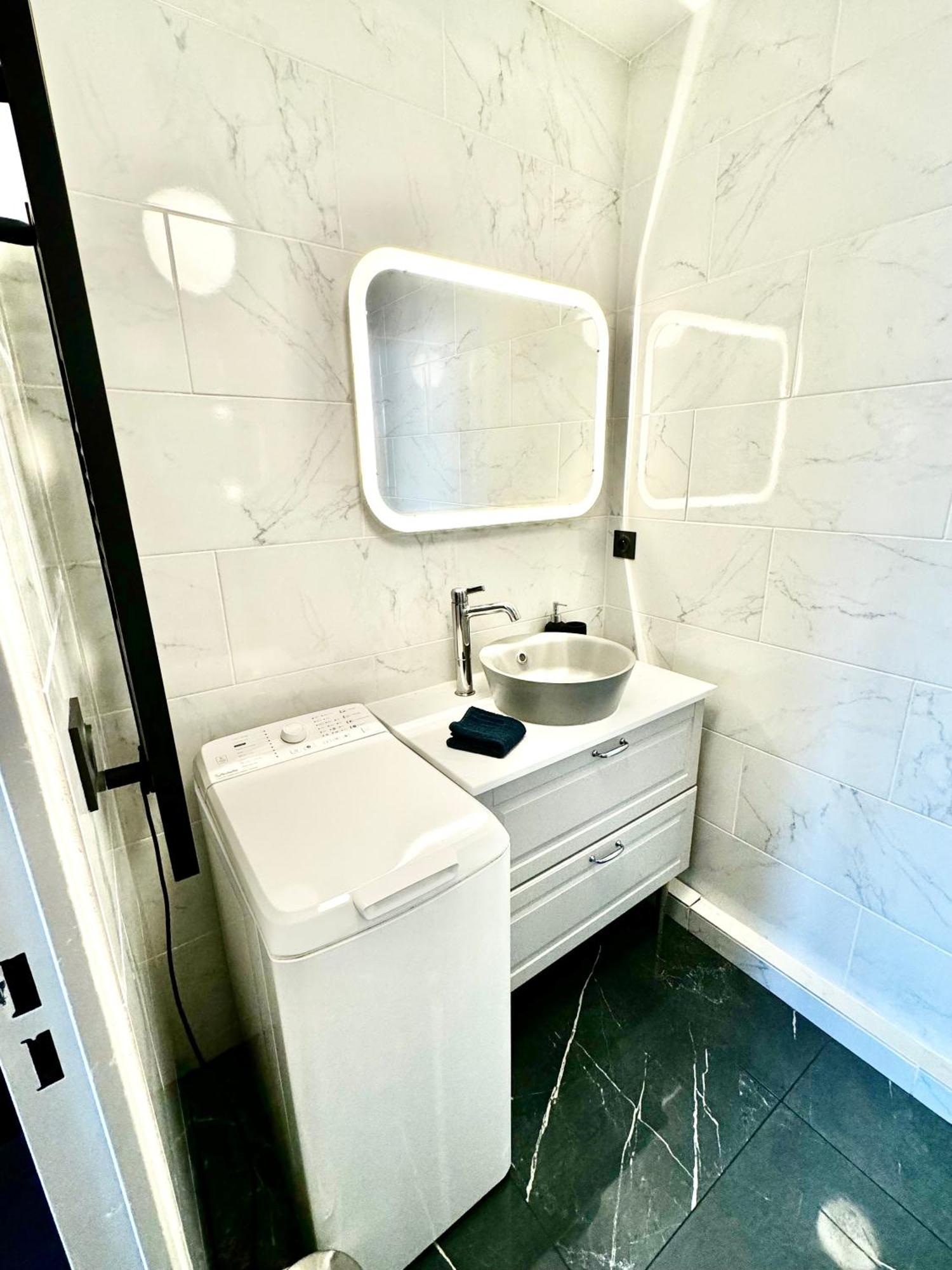 La Bulle De Champagne Apartment Luaran gambar